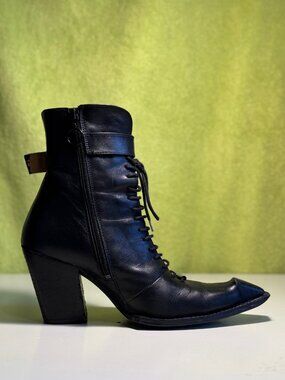 Fluevog Swordfish Cubist Cupcake